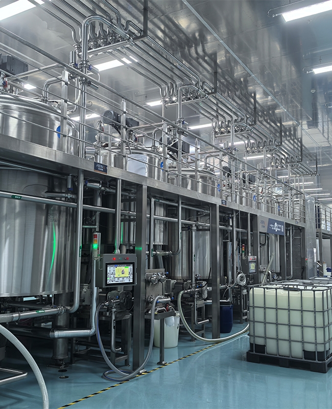 Dust-free certified cosmetic workshop for body care manufacturing, strict quality control for global bulk orders